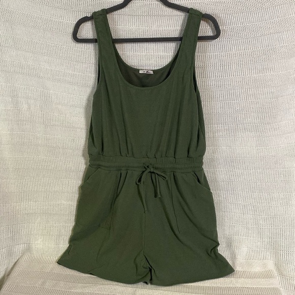 Mi ami Pants - Mi Ami Large Olive Green Romper